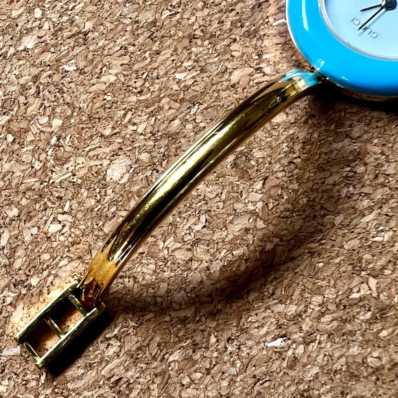 Gucci Vintage Women’s Bangle Watch w/ 11 Interchangeable Bezels & Box - Picture 9 of 15